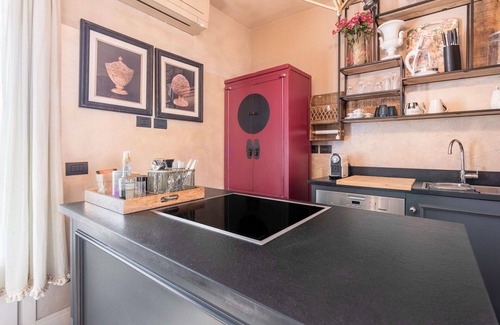Lamporecchio Apartment | Nice apartment for 4 guests with A/C, pool, WIFI, TV, terrace and panoramic view