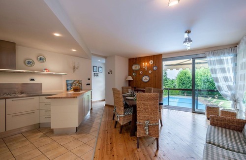 Monteu Roero Apartment | Nice apartment for 6 guests with A/C, private pool, WIFI, TV, terrace and pets allowed