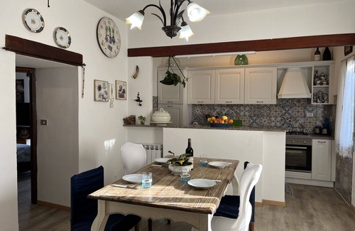 Torrazza Apartment | Nice apartment for 4 guests with WIFI, A/C, TV, terrace, pets allowed and panoramic view