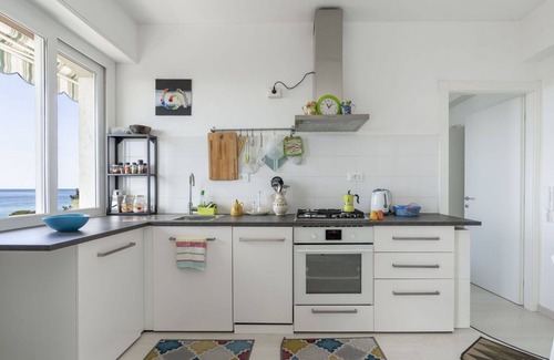 Bussana Apartment | Nice apartment for 4 guests with A/C, WIFI and balcony