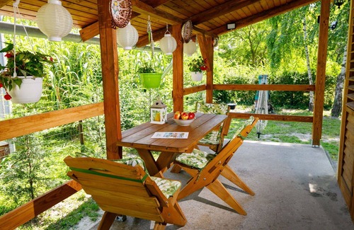 Fonyodliget Apartment | Nice apartment for 4 guests with A/C, WIFI, TV, terrace and pets allowed