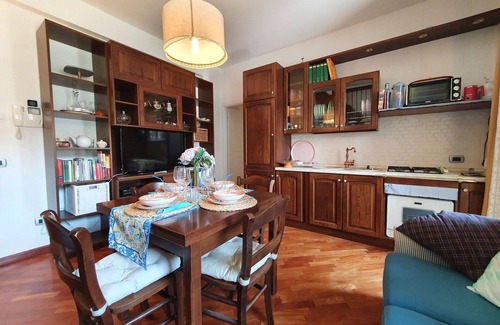Tiche Apartment | Nice apartment for 4 people with WIFI, A/C, TV and terrace