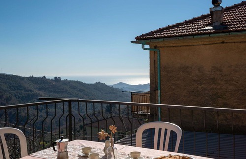 Vasia Apartment | Nice apartment for 4 people with WIFI and pets allowed