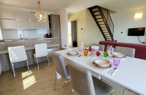 Aurogna Apartment | Nice apartment for 5 people with WIFI, TV, terrace and pets allowed