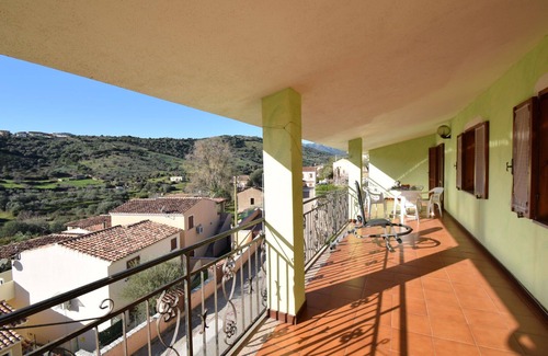 San Lorenzo Apartment | Nice apartment for 5 people with WIFI, TV, balcony and panoramic view