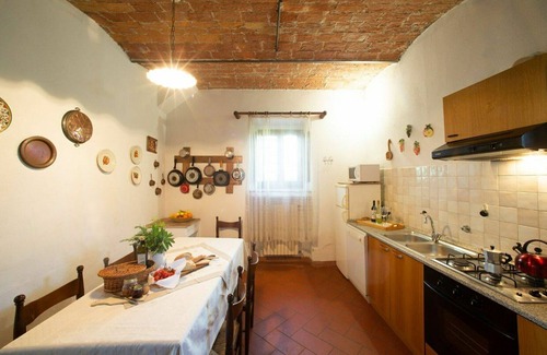 Romola Apartment | Nice apartment for 5 people with pool, WIFI and panoramic view, close to Florence