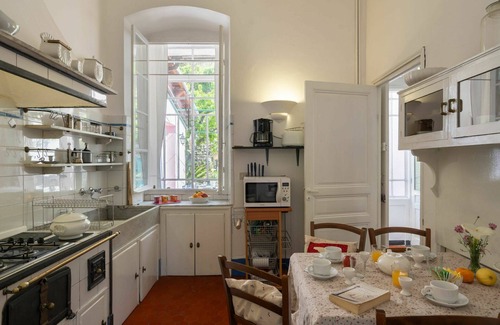 Prela Apartment | Nice apartment for 9 guests with TV, patio and pets allowed