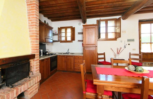 Rapolano Terme Villa | Nice apartment in villa for 6 people with pool, WIFI, TV and patio
