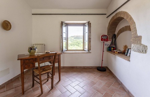 Radicondoli Villa | Nice apartment in villa for 4 guests with WIFI, pool and panoramic view