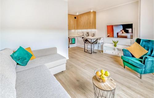 West Pomeranian Voivodeship Apartment | Nice Apartment In Szczecin With Wifi