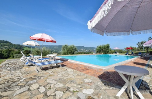 Todi Apartment | Nice apartment in Todi with sauna