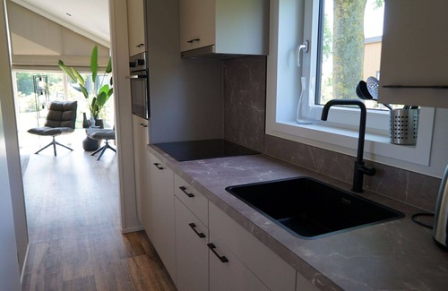 Vleteren House | Nice apartment in villa for 6 guests with WIFI, TV and terrace