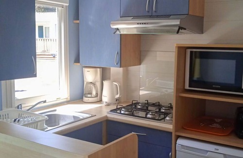 Prailles House | Nice apartment in villa for 5 guests with pool, internet, TV, terrace and pets allowed