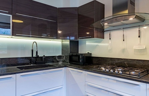 Novate Mezzola Apartment | Nice apartment for 6 people with WIFI, TV, patio and pets allowed