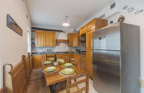 Stazzema Apartment | Nice apartment for 6 people with WIFI, TV, terrace and pets allowed