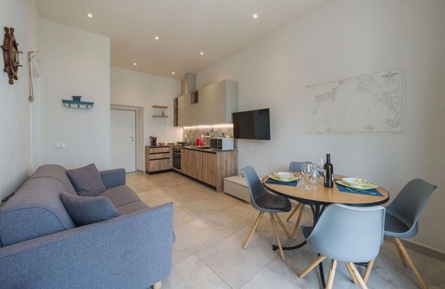 Stazzema Apartment | Nice apartment for 4 people with A/C, WIFI, TV and terrace