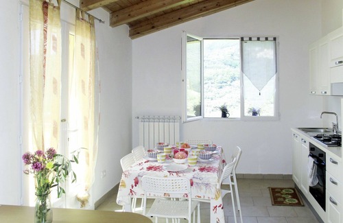 Prela Apartment | Nice apartment for 6 guests with pool, TV, terrace, pets allowed and panoramic view