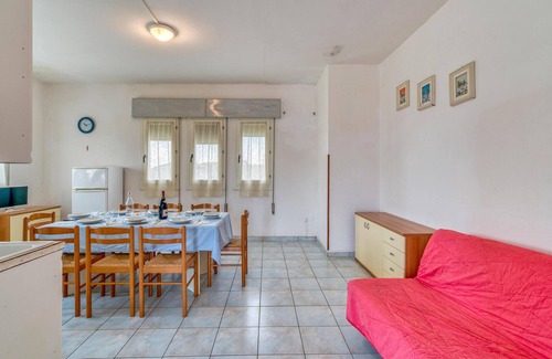 Rosolina Mare Apartment | Nice apartment in Rosolina Mare -RO-