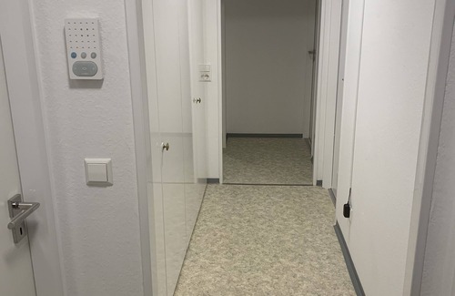 Oststadt Apartment | Nice apartment with a large balcony near the Hoepfner Castle and downtown!