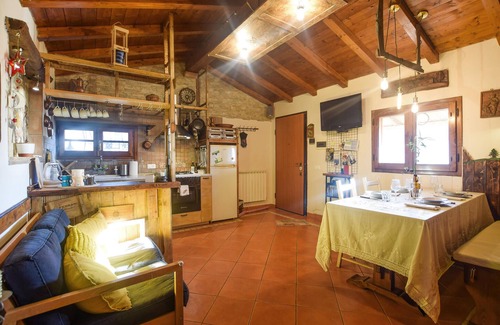 Metato House | Nice home in Camaiore with WiFi