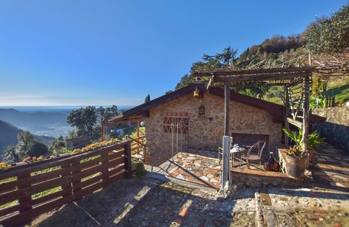 Metato House | Nice home in Camaiore with WiFi
