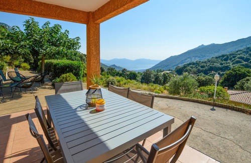 Casalabriva House | Nice home in Casalabriva with WiFi