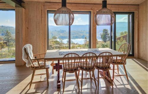 Vinje House | Nice Home In Edland With Sauna