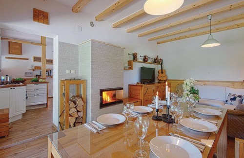 Glina House | Nice home in Glina with sauna