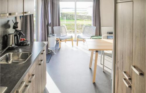 Lauwersoog House | Nice Home In Lauwersoog With Kitchen