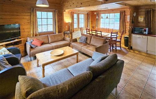 Neede House | Nice Home In Neede With Sauna