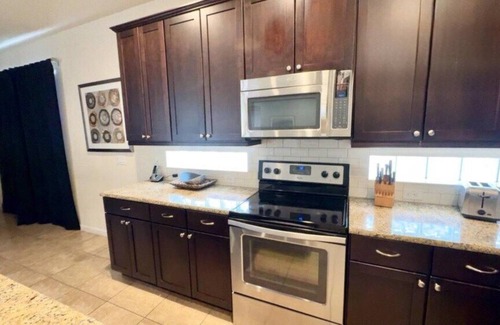 Bass Lakes Estates Condo | Nice House 5BR/5BA Game Room/Private SPA and Pool/11people/Wonder Resort