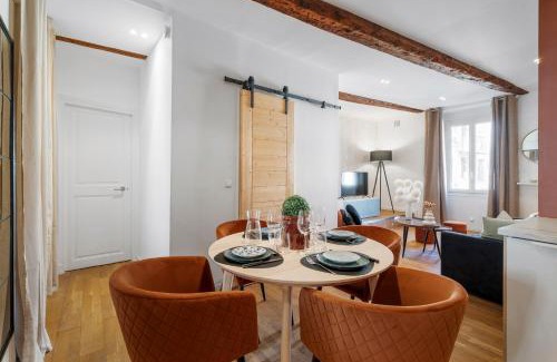 Jean-Medecin Apartment | Nice Renting - 9b Massena - Chic Escape in the Heart of Nice Comfort & Charm !