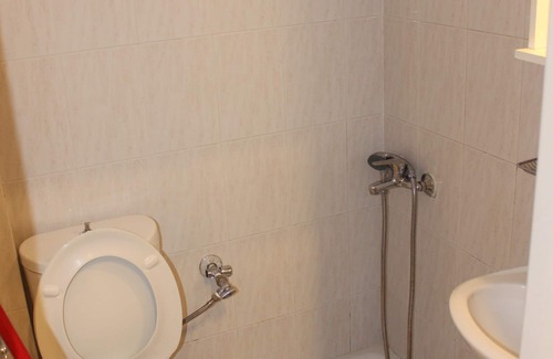 Old Town Apartment | Nice room Heart Of Thessaloniki