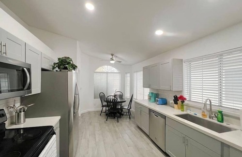 Chandler House | Nice! Single-Story Home near Desert Breeze Park