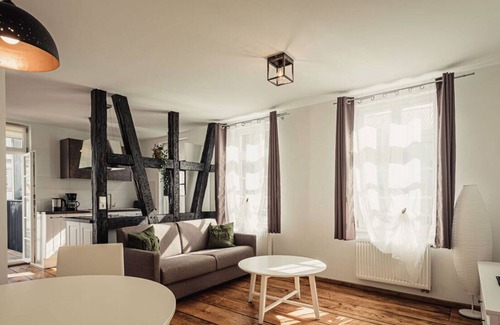 Lahr House | Nice studio apartment (number 7) with a nice balcony to the old town