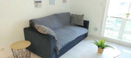 La Faviere Apartment | Nice Studio With Balcony At 7 Min From The Beach