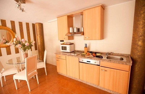 Triana Apartment | Nice studio with pool (16 * 3m salt water/no chlorine), Wifi and garden
