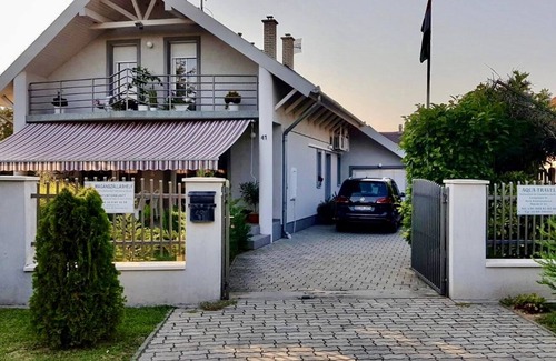 Balatonszarszo Apartment | Nicely equipped 2 bedroom apartment with pool near to the beach of lake Balaton