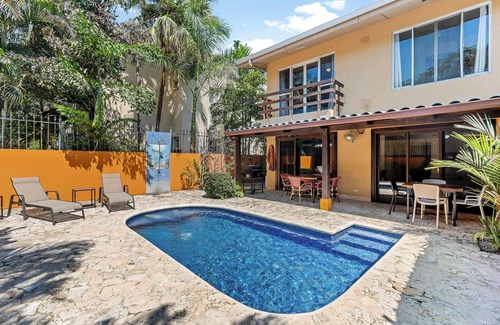 Potrero House | Nicely priced duplex in Surfside with private pool and AC in every room