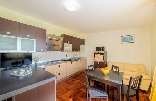 Citta Sant'Angelo Apartment | Nido delle Rondini by Interhome