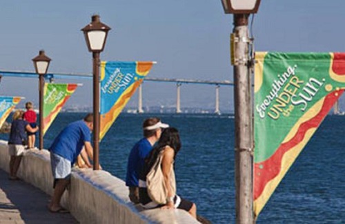 Park West Resort | Nightlife, fine dining, corner cafés & designer boutiques!