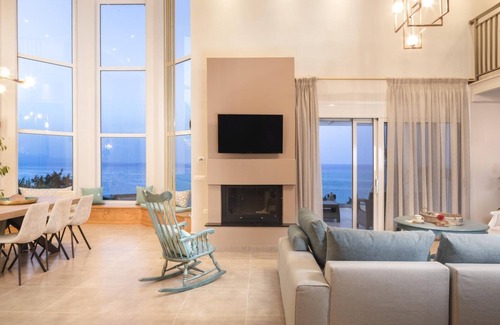 Akrotiri Other | Niki's Villa Luxury Seaview Villa!