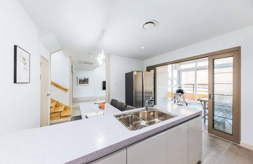 Seo Apartment | Nine to zero Pension