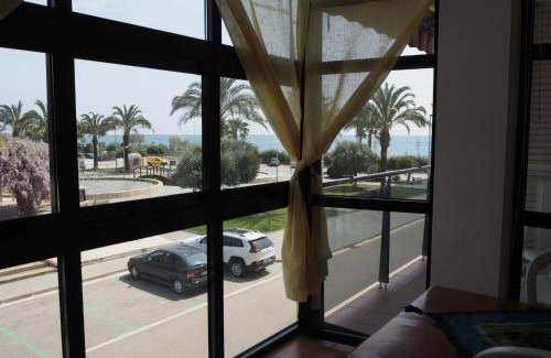 Pineda de Mar Apartment | NINFA Apartamento con balcón ideal familias con vistas al mar