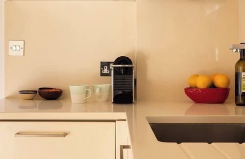 Chelsea Apartment | Niru Experience Huge Private Terrace