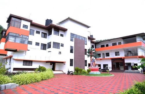 Anaikatti Hotel | NIRVANA HOLISTIC LIVING