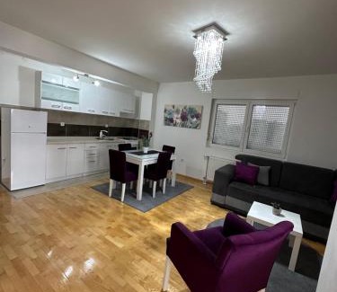 City Center Apartment | Nis Apartment