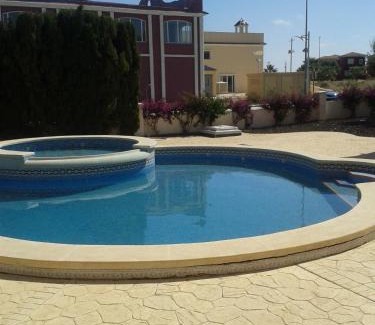 Caserio Los Tarquinos House | Nita Villa Altaona Golf Turquoise Sleeps 4 adults