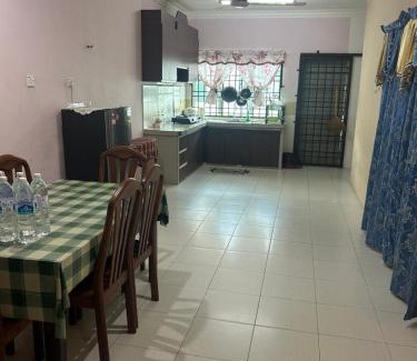 Gerik House | Nizaman's Homestay
