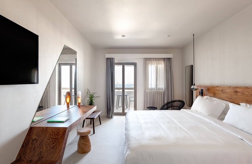 Messaria Resort | NOŪS Santorini